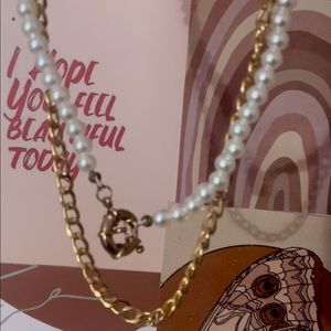 Pearl necklace set
